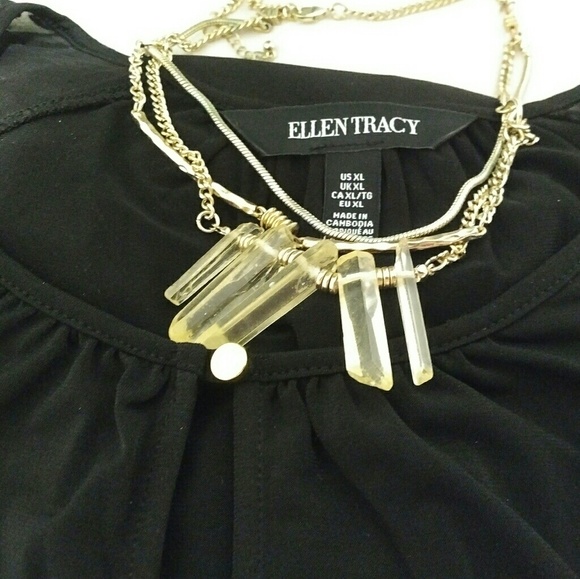Ellen Tracy 3/4 Sleeve Black Keyhole Top NWT - Picture 3 of 8